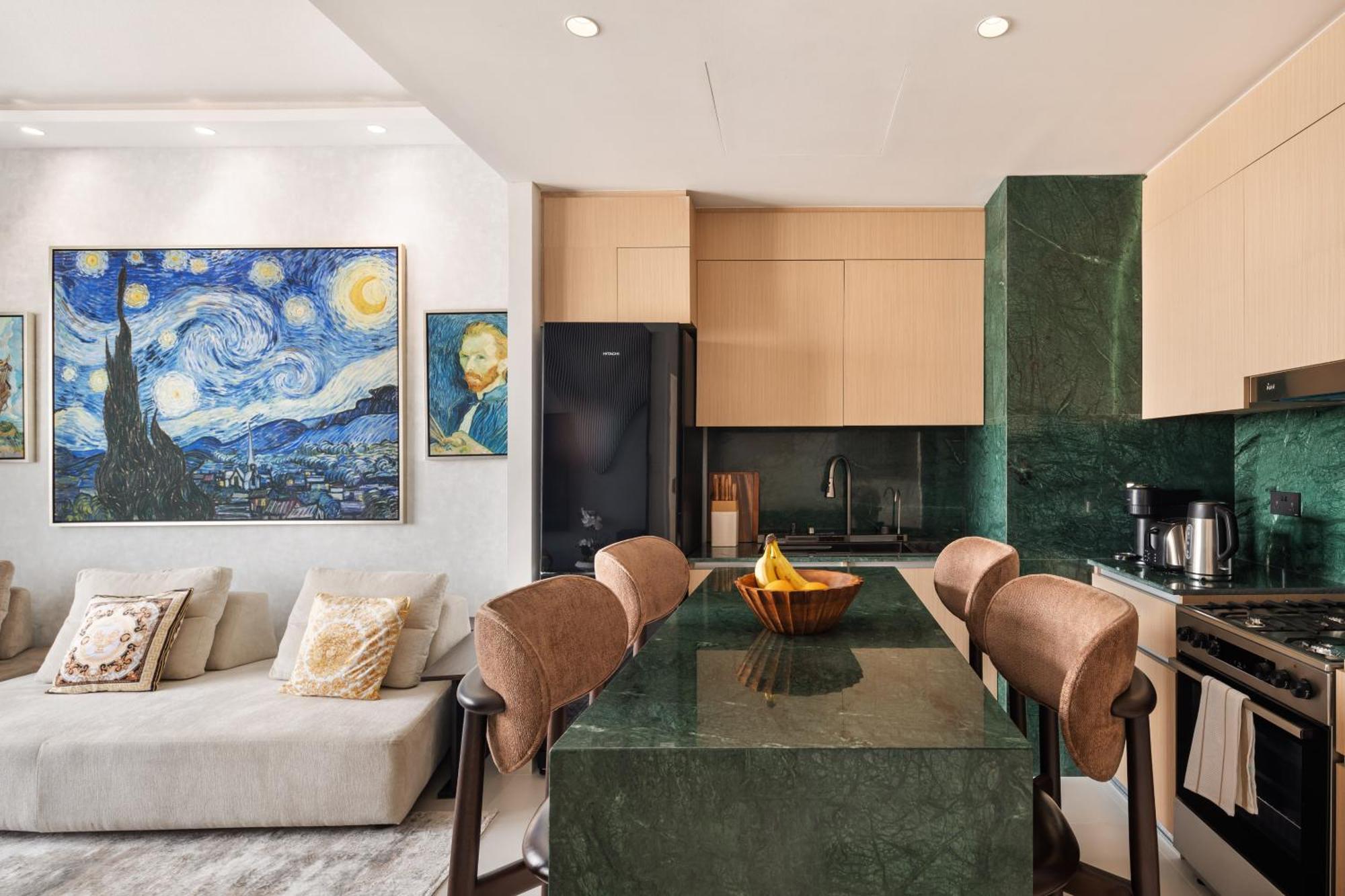 Luxurious Apartment, Creek Harbour - By Dustay